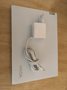 Lenovo yoga slim 7i carbon (3 foto / 3)