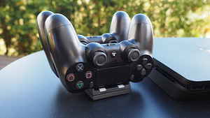 Playstation 4 slim + 2 dualshock + Laadia. (2 foto / 3)