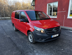 Mercedes-benz Vito 4X4 2020 (6 foto / 15)