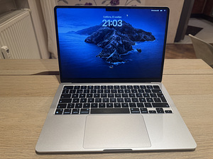 Macbook Air M3 256gb 13.6" (1 foto / 3)