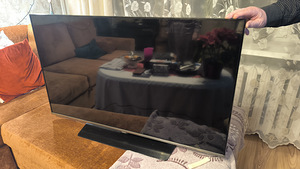 48" Samsung TV (1 фото из 2)