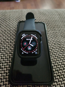 iPhone 11 Pro Max 256 GB ja Apple Watch 6 44mm (5 foto / 5)