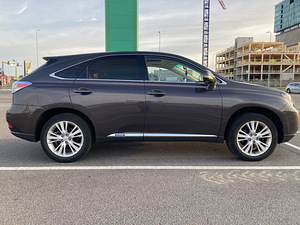 Lexus RX450h 2010 (4 фото из 15)