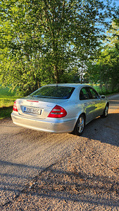 Mercedes-benz e320cdi 4matic (3 foto / 6)