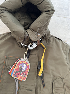 Uus Parajumpers XS (6 foto / 6)