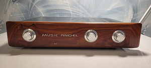 Hi-end Lamp eelvõimendi Music Angel (1 foto / 5)