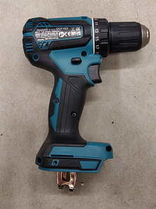 Makita DDF485z (2 foto / 2)