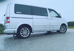 Volkswagen Multivan 2.5 96kW (4 foto / 9)