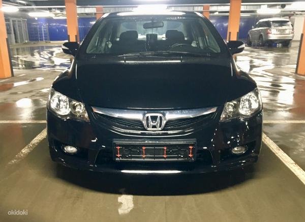 Takso autorent Honda Civic Hybrid+LPG (foto #1)