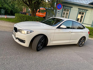 BMW 320GT (2 фото из 3)