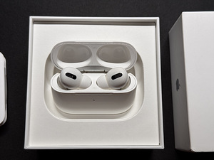 AirPods Pro 2022 (2 foto / 4)