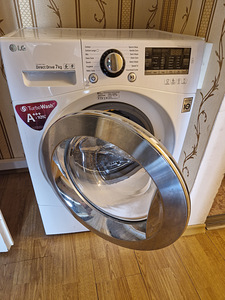 Pesumasin LG väga heas korras (1 foto / 2)
