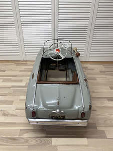 Pedaalauto 1973 Moskvich/ Moskvitch/Mosse (5 foto / 8)