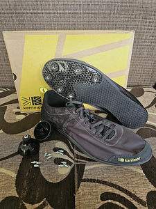 Шиповки для бега Karrimor 43, новые, 10/10