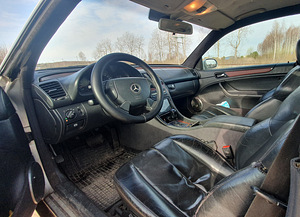 Mercedes clk200 kompressor (4 foto / 5)