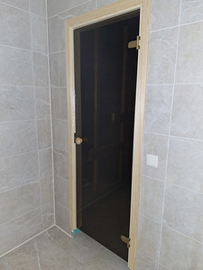 Дверь в баню (2 фото из 3)