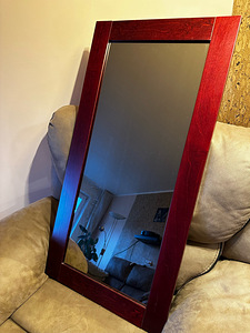 Raamiga peegel / Зеркало в рамке