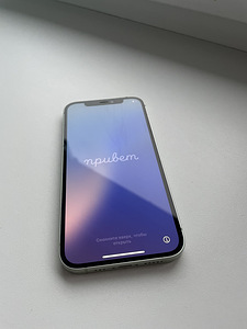 Apple iPhone 12 (1 фото из 3)