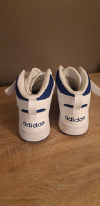 Tossud 39 adidas (4 foto / 4)