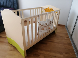Lastevoodi kasepuidust, 0-7-aastastele lastele. (2 foto / 10)