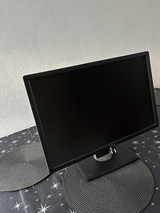 Müüa Monitor Dell Inc (1 foto / 2)