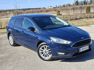Ford Focus универсал 2016 г. (4 фото из 14)
