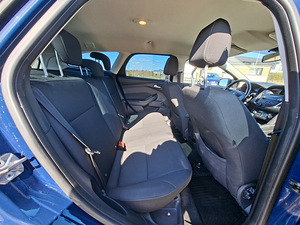 Ford Focus универсал 2016 г. (7 фото из 14)
