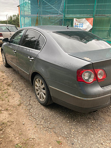 Volkswagen Passat 2007 2.0 103kw (3 foto / 13)