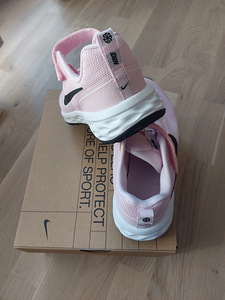 Uued Nike tossud (5 foto / 7)