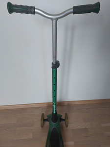 Tõukerattas Globber Master Lights Scooter (2 foto / 3)