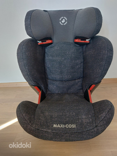 Автокресло Maxi-Cosi RodiFix