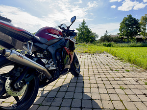 Yamaha yzf-r6 (5 фото из 8)