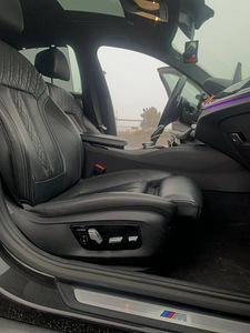 BMW 530i xDrive M-Pakett Shadowline (8 foto / 8)