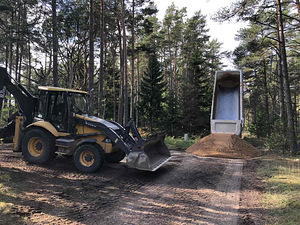 Ekskavaator, Traktor, Kopp-laadur (4 foto / 4)