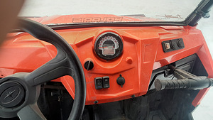 Polaris RZR 800 47kW (7 foto / 8)