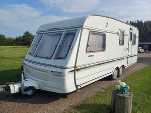 SWIFT CONQUEROR 550 LUX 1998a. (3 фото из 5)