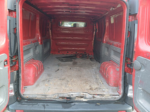 Renault Trafic Long 1,9td 74kw (5 foto / 7)