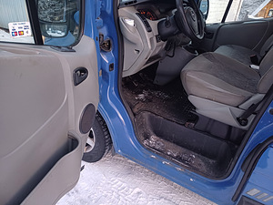 Opel vivaro long 1,9td. 74kw. (8 foto / 9)