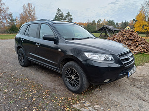 Hyundai Santa Fe 2,2td. автомат. (1 фото из 5)