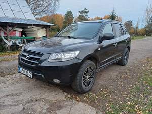 Hyundai Santa Fe 2,2td. автомат. (2 фото из 5)