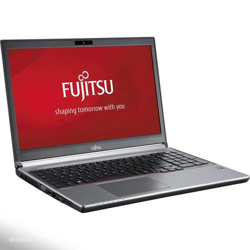 Fujitsu LifeBook E753 (foto #1)