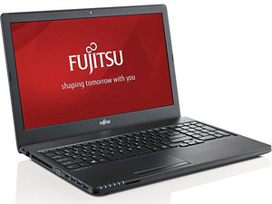 Fujitsu Lifebook A555 (1 foto / 2)