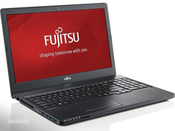 Fujitsu Lifebook A555 (foto #1)