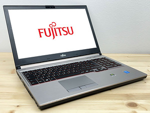 Fujitsu Celsius H730 24GB (1 foto / 1)