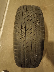 Suverehvid P235/65 R17 (3 foto / 6)