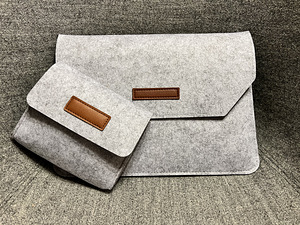 MacBook Air 13" 2017 + Sleeve (9 foto / 9)