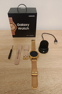 Galaxy Watch (42mm) Rose Gold (Bluetooth) (1 foto / 4)