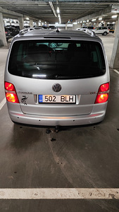 Volkswagen Touran 1T 2.0 tdi 103Kw (4 фото из 14)
