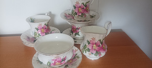 Royal Albert kohvikomplekt (1 foto / 7)