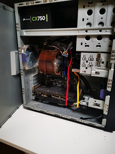 Mänguarvuti/Lauaarvuti /Desktop computer PC (6 foto / 8)